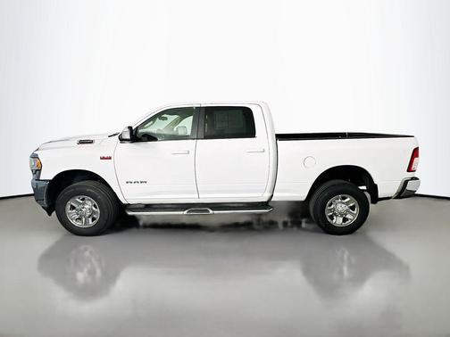 Bright White Clearcoat 2020 RAM 2500 Big Horn Crew Cab 4x4 6'4' Box