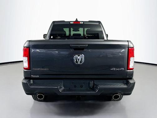 Granite Crystal Metallic Clearcoat 2019 RAM 1500 Big Horn