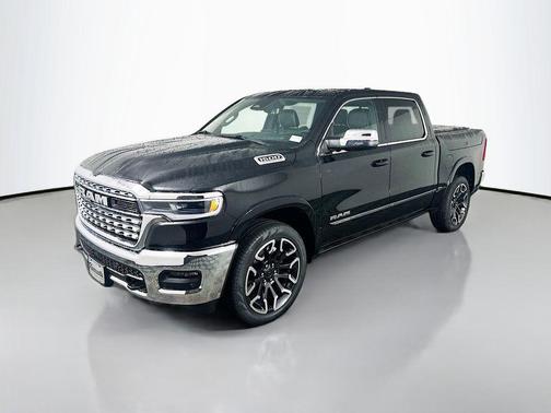 Diamond Black Crystal Pearlcoat 2026 RAM 1500 Limited