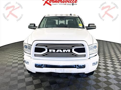2018 RAM 3500 Laramie Crew Cab 4x4 8' Box