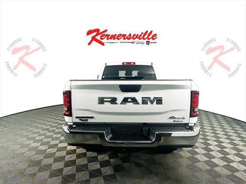 2025 RAM 2500 Big Horn Crew Cab 4x4 6'4' Box