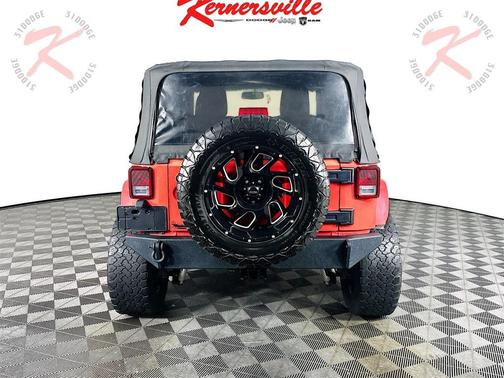 2013 Jeep Wrangler Sahara