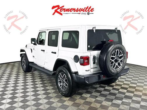 2026 Jeep Wrangler 4-Door Sahara 4x4