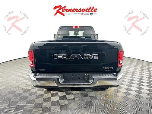 2026 RAM 3500 Tradesman Crew Cab 4x4 8' Box