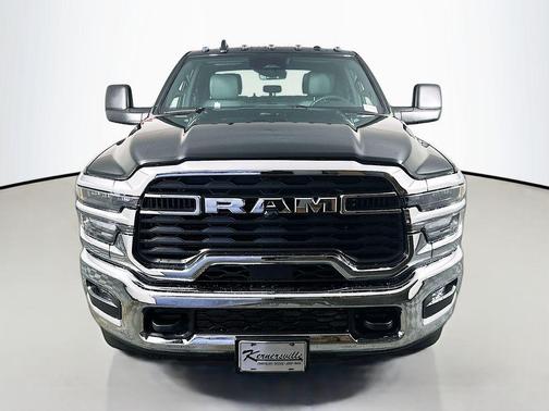 2026 RAM 3500 Tradesman Crew Cab 4x4 8' Box