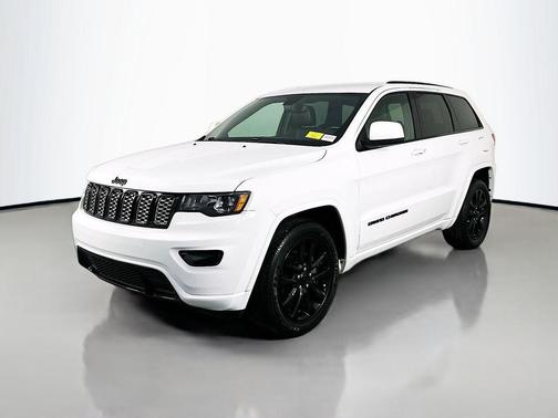 Bright White Clearcoat 2019 Jeep Grand Cherokee Altitude