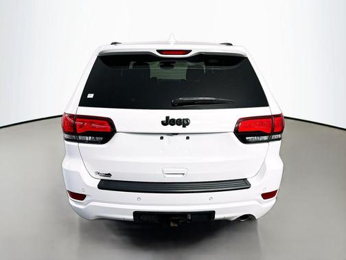 Bright White Clearcoat 2019 Jeep Grand Cherokee Altitude