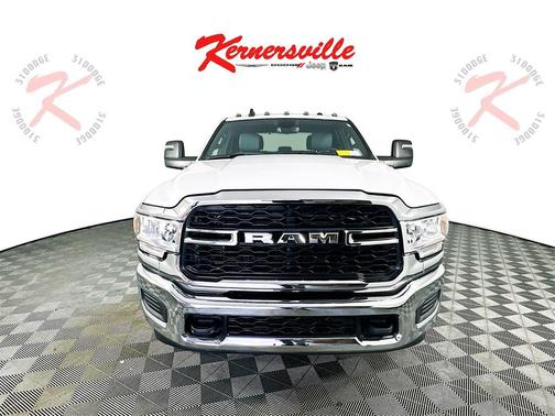 2024 RAM 2500 Tradesman Crew Cab 4x4 6'4' Box