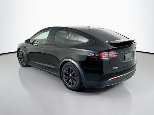2023 Tesla Model X Plaid Tri Motor All-Wheel Drive