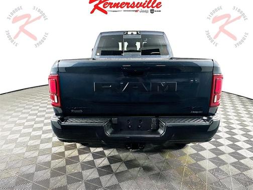 2026 RAM 3500 Limited Night 14in
