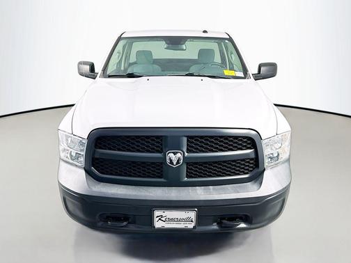 Bright White Clearcoat 2019 RAM 1500 Tradesman