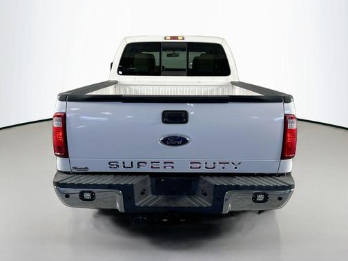 WHITE PLATINUM MET TRI-COAT 2011 Ford F-250 Lariat