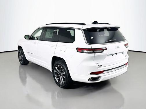 Bright White Clearcoat 2025 Jeep Grand Cherokee L Overland