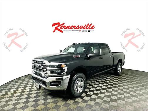 2025 RAM 2500 Tradesman Crew Cab 4x2 6'4' Box