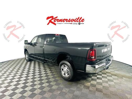 2025 RAM 3500 Tradesman Crew Cab 4x4 8' Box