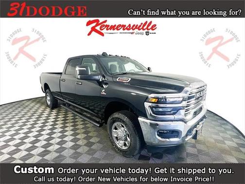 2025 RAM 3500 Tradesman Crew Cab 4x4 8' Box