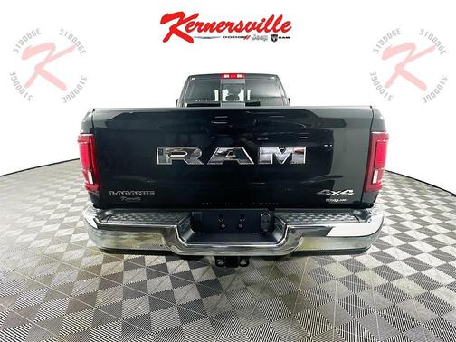 2025 RAM 2500 Laramie Crew Cab 4x4 8' Box