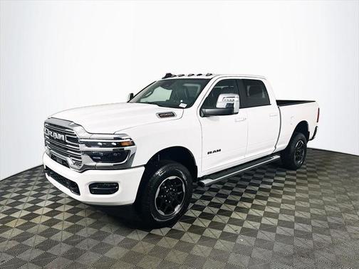 2025 RAM 2500 Laramie Crew Cab 4x4 6'4' Box
