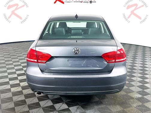 2014 Volkswagen Passat 1.8T S