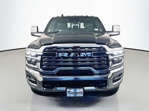 Diamond Black Crystal Pearlcoat 2026 RAM 3500 Limited