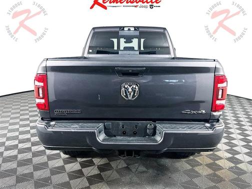 2022 RAM 2500 Big Horn Crew Cab 4x4 6'4' Box