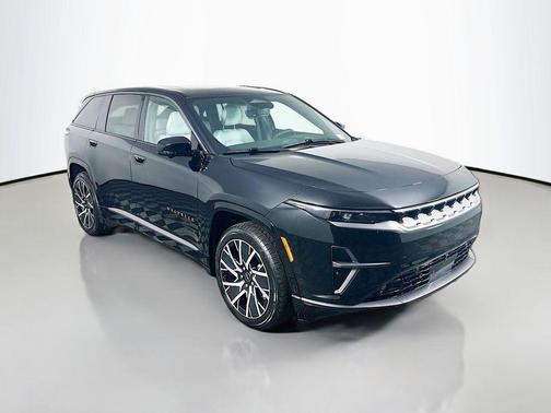 Diamond Black Crystal Pearlcoat 2025 Jeep Wagoneer S Limited