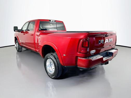 Molten Red Pearlcoat 2026 RAM 3500 Longhorn