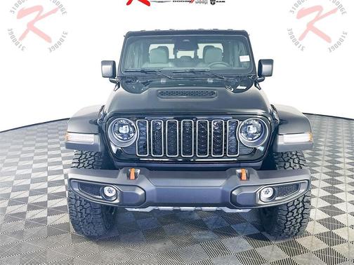 2026 Jeep Gladiator Mojave 4x4