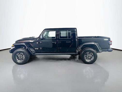 2026 Jeep Gladiator Mojave 4x4