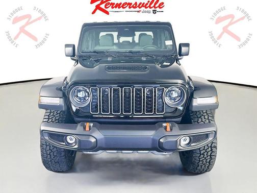 2026 Jeep Gladiator Mojave 4x4
