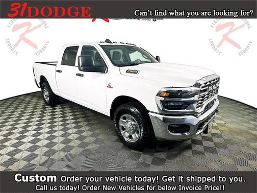 2025 RAM 2500 Tradesman Crew Cab 4x2 6'4' Box