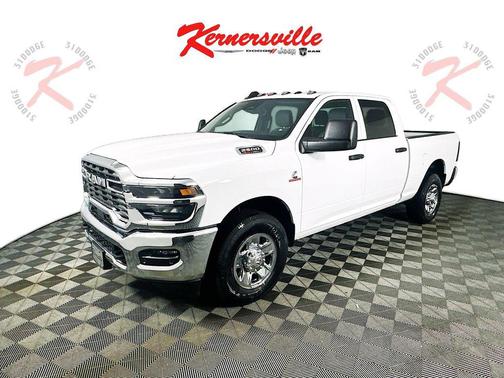 2025 RAM 2500 Tradesman Crew Cab 4x2 6'4' Box