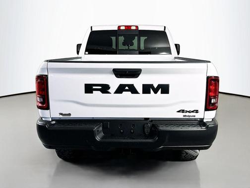 Bright White Clearcoat 2026 RAM 2500 Warlock Crew Cab 4x4 6'4' Box