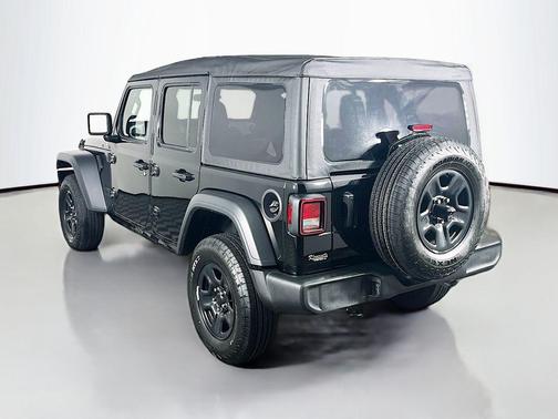 Black Clearcoat 2026 Jeep Wrangler Sport