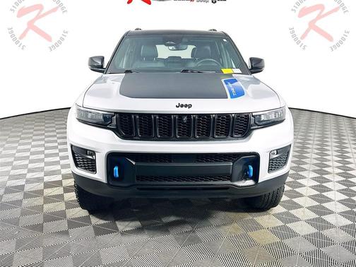 2022 Jeep Grand Cherokee 4xe Trailhawk