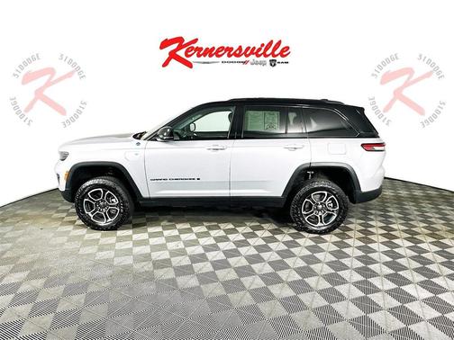 2022 Jeep Grand Cherokee 4xe Trailhawk