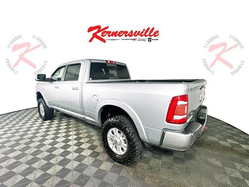 2019 RAM 2500 Laramie Crew Cab 4x4 6'4' Box