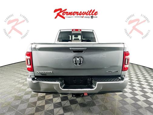 2019 RAM 2500 Laramie Crew Cab 4x4 6'4' Box