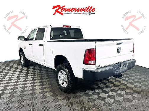 2018 RAM 2500 Tradesman Crew Cab 4x4 6'4' Box