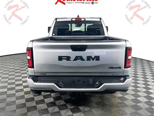2025 RAM 1500 Express