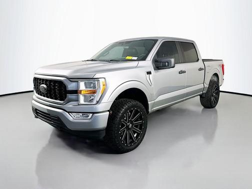 ICONIC SILVER METALLIC 2021 Ford F-150 XL