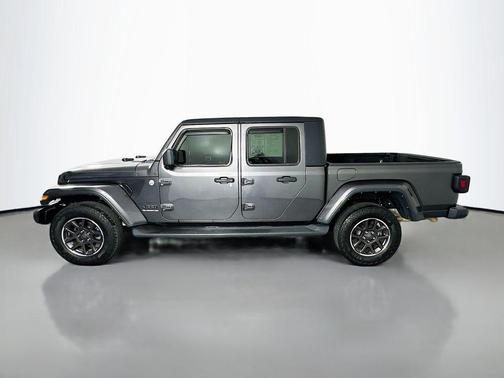 Granite Crystal Metallic Clearcoat 2021 Jeep Gladiator Overland