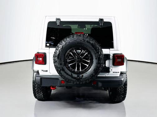 Bright White Clearcoat 2026 Jeep Wrangler Rubicon