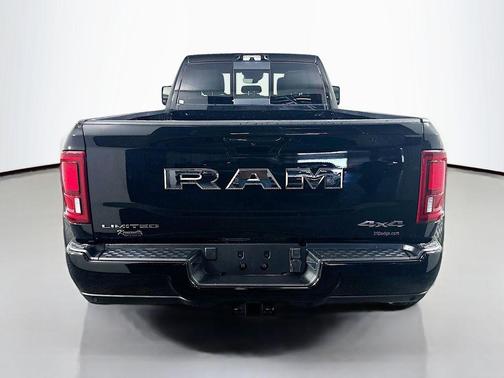 2026 RAM 3500 Limited