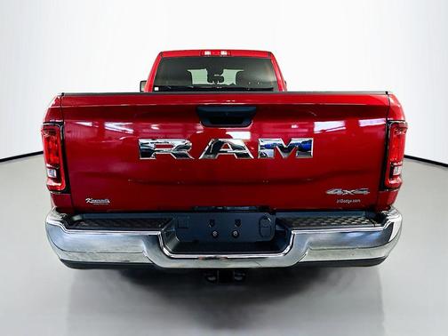 Molten Red Pearlcoat 2026 RAM 3500 Tradesman Crew Cab 4x4 8' Box