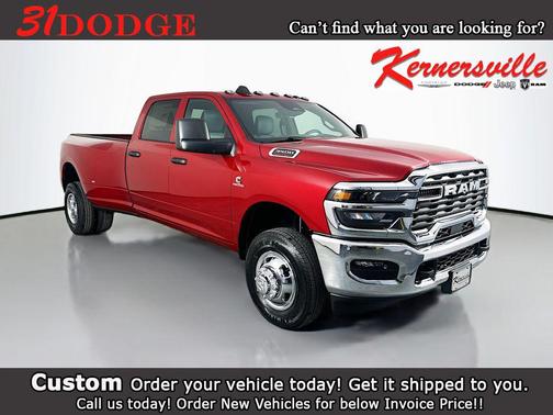Molten Red Pearlcoat 2026 RAM 3500 Tradesman Crew Cab 4x4 8' Box