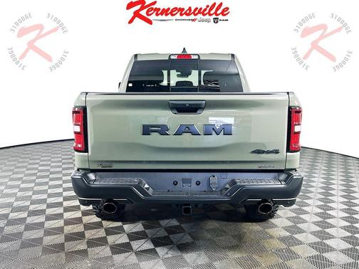2026 RAM 1500 Warlock Crew Cab 4x4 5'7' Box