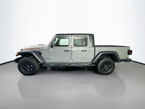 Sting-Gray Clearcoat 2022 Jeep Gladiator Mojave 4x4