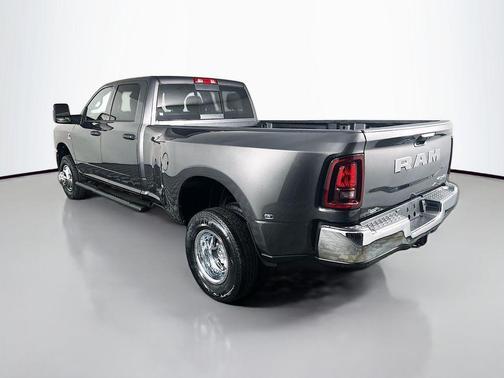 Granite Crystal Metallic Clearcoat 2026 RAM 3500 Tradesman Crew Cab 4x4 8' Box