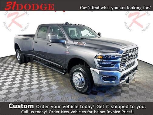 2026 RAM 3500 Tradesman Crew Cab 4x4 8' Box